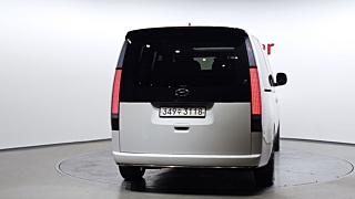 HYUNDAI STARIA 2024