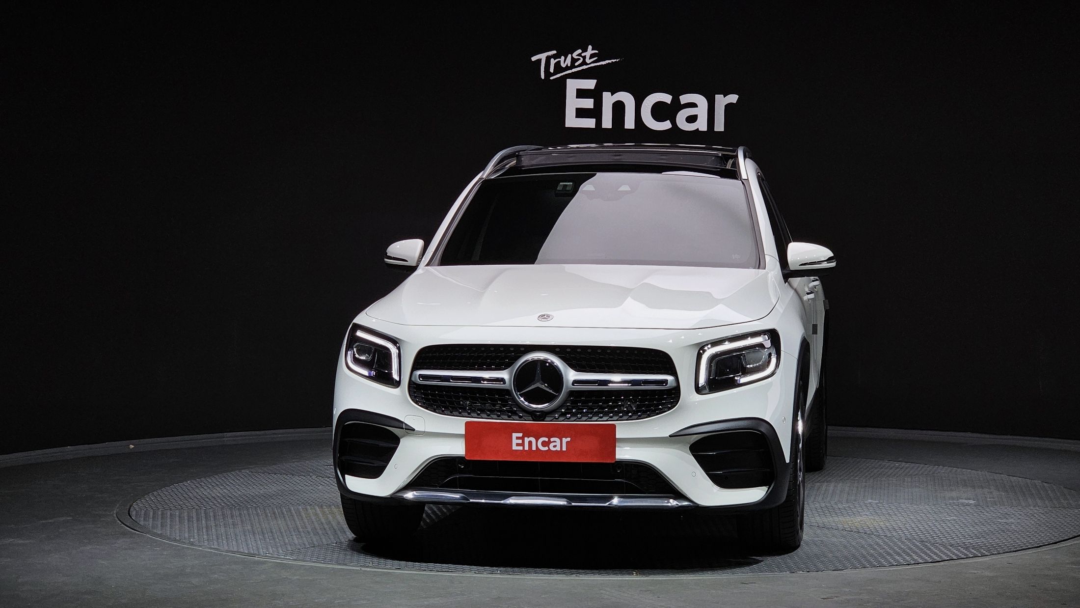 MERCEDES BENZ GLB-CLASS X247 2023