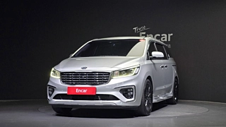 KIA CARNIVAL 2018