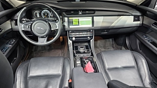 JAGUAR XF X260 2018