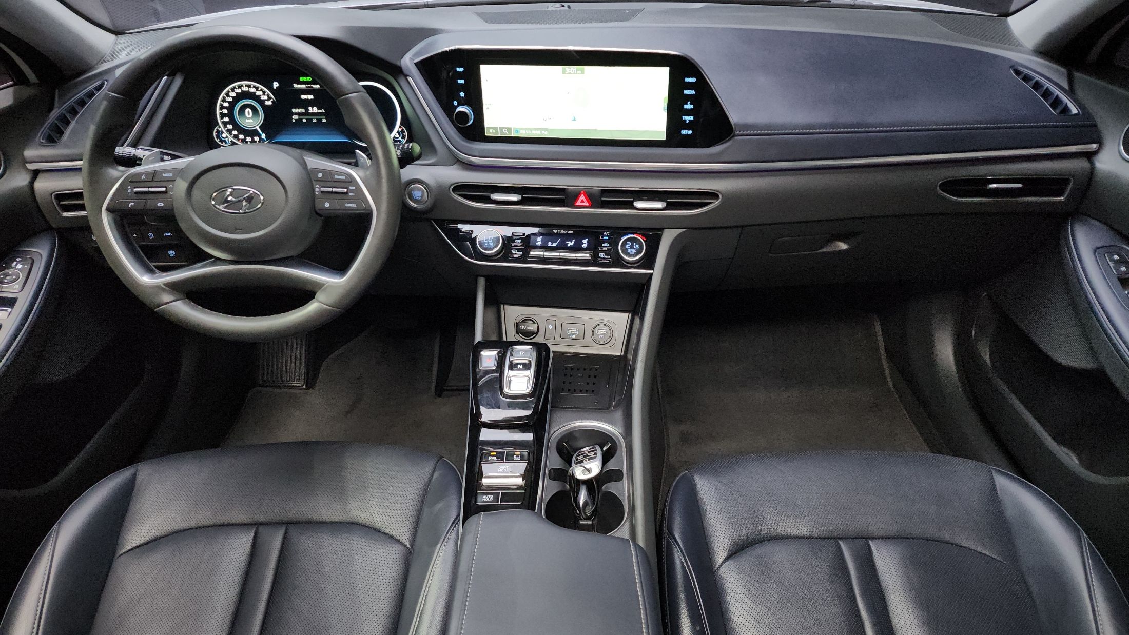HYUNDAI SONATA DN8 2019