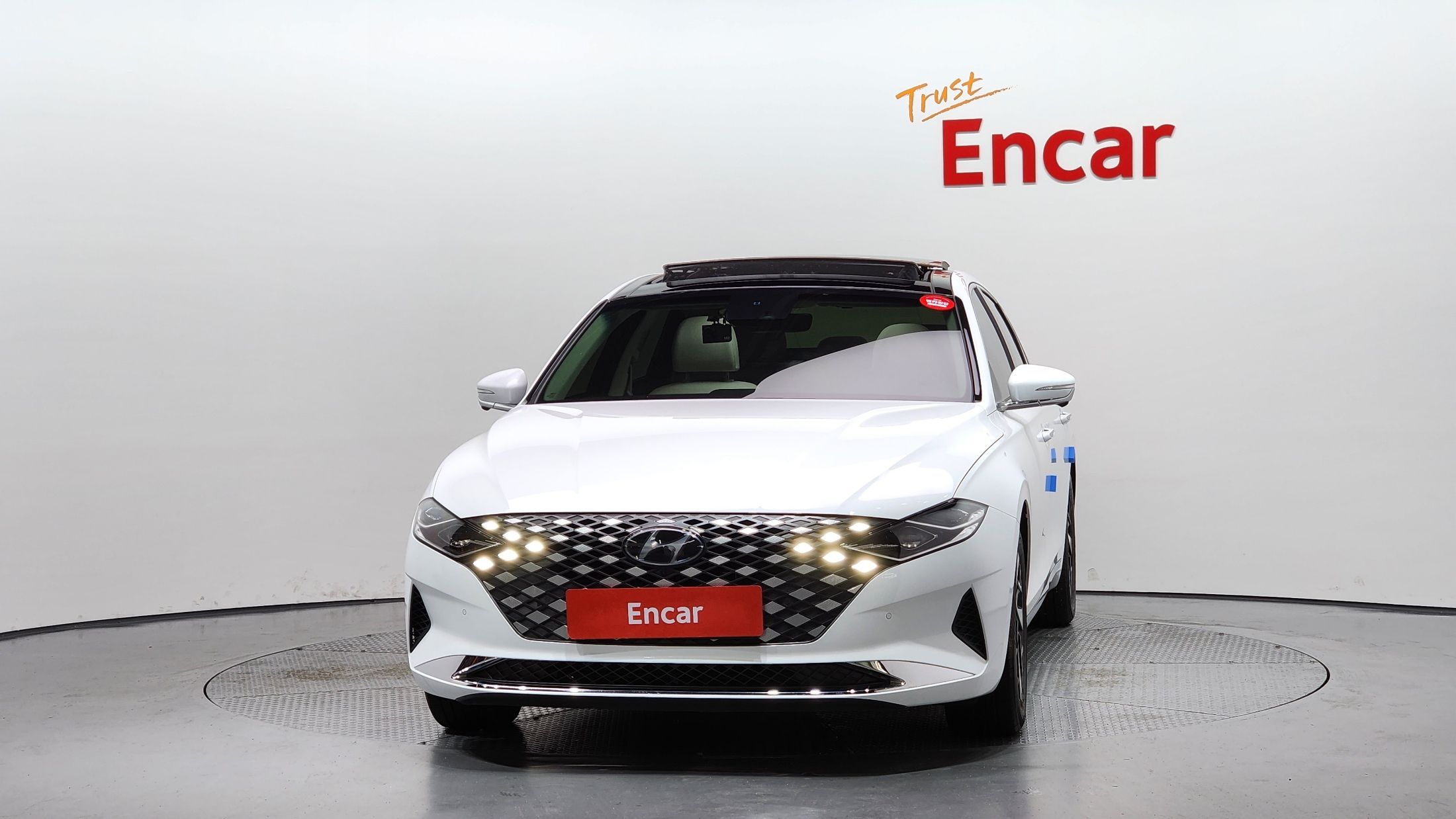 HYUNDAI GRANDEUR IG HYBRID 2022