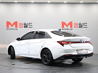HYUNDAI AVANTE HYBRID CN7 2022