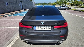 BMW 5-SERIES G30 2021