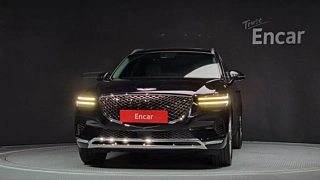 GENESIS GV70  2021