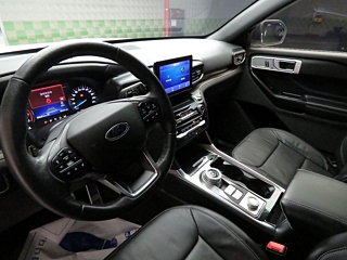 FORD EXPLORER 2020