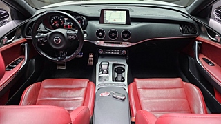 KIA STINGER 2019