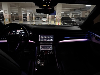 AUDI Q8 4M 2021