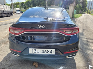HYUNDAI GRANDEUR IG HYBRID 2018