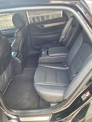 HYUNDAI GRANDEUR IG HYBRID 2018