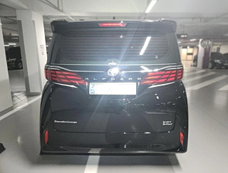 TOYOTA ALPHARD 2024