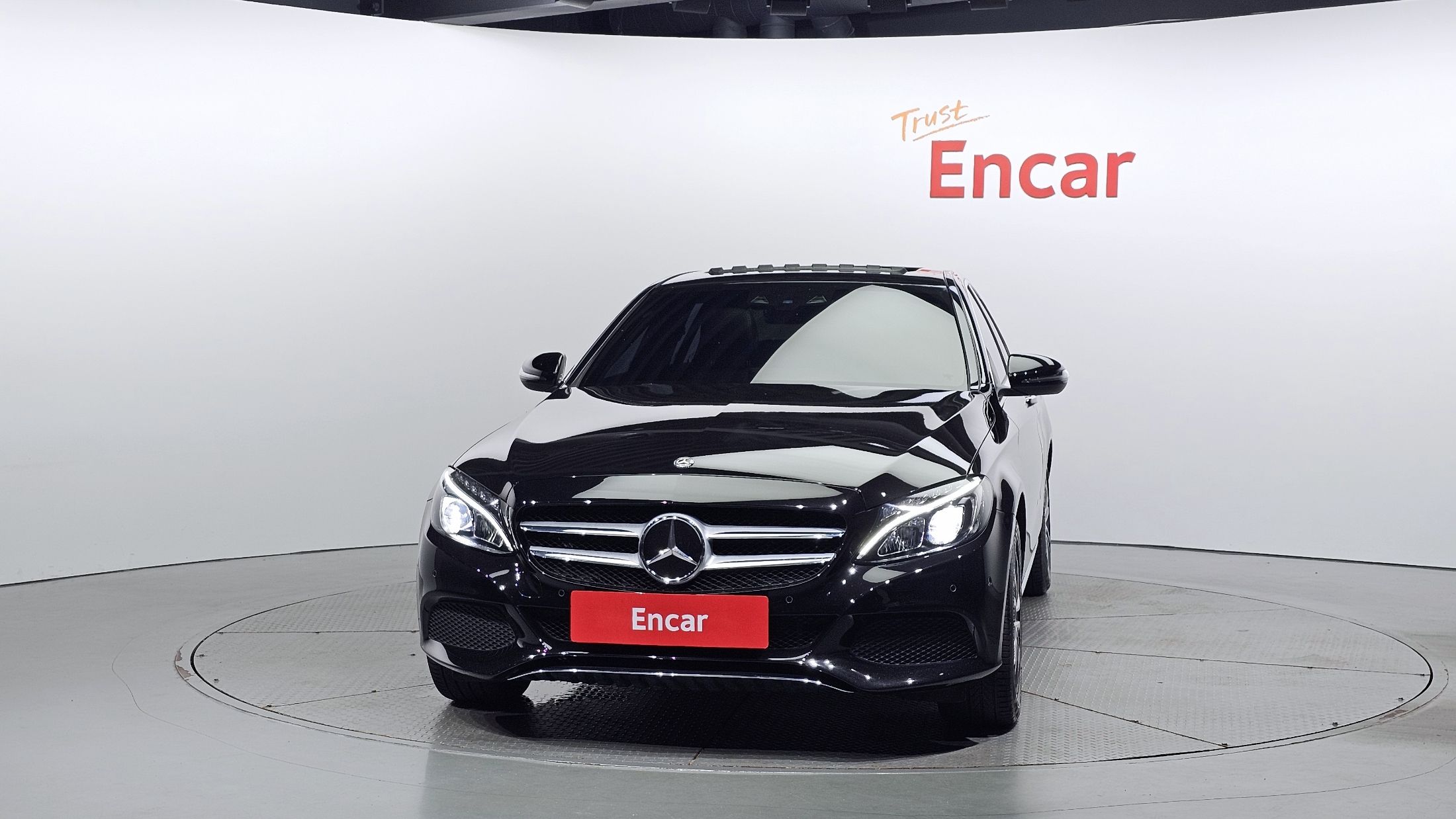 MERCEDES BENZ C-CLASS W205 2018