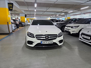 MERCEDES BENZ E-CLASS W213 2020