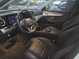 MERCEDES BENZ E-CLASS W213 2020