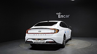 HYUNDAI SONATA HYBRID DN8 2019