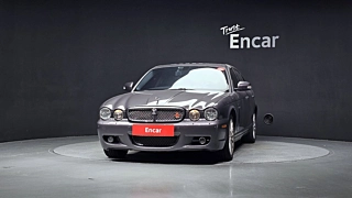 JAGUAR XJ  2008