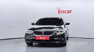 BMW 5-SERIES G30 2019