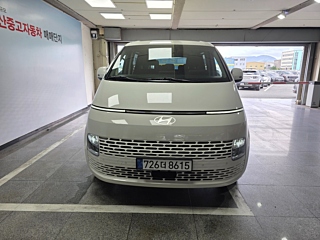 HYUNDAI STARIA 2024