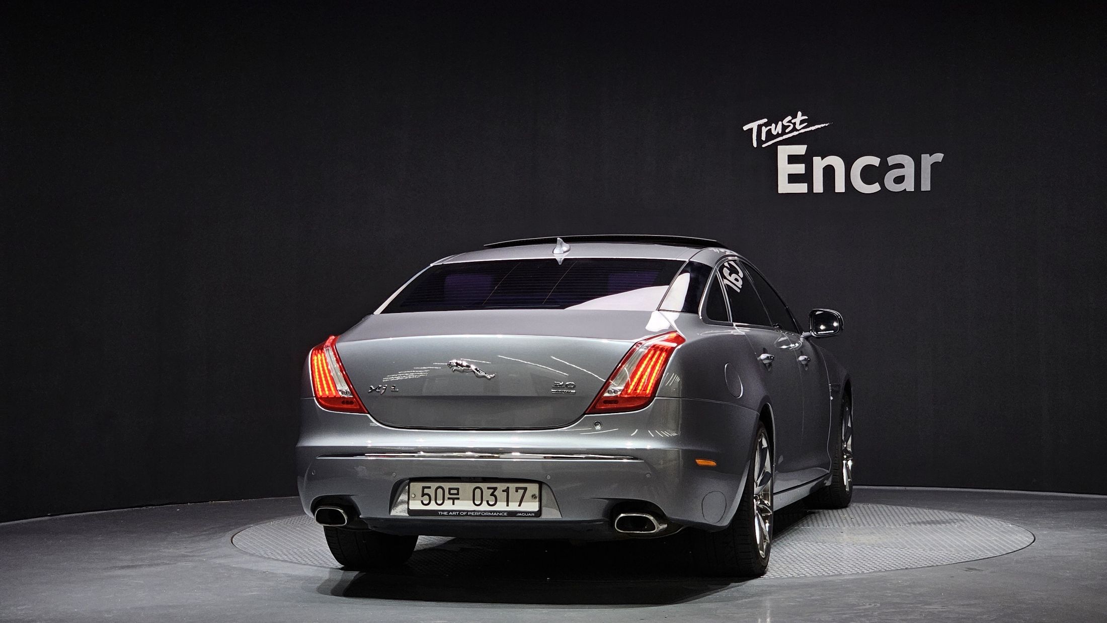 JAGUAR XJ 2015