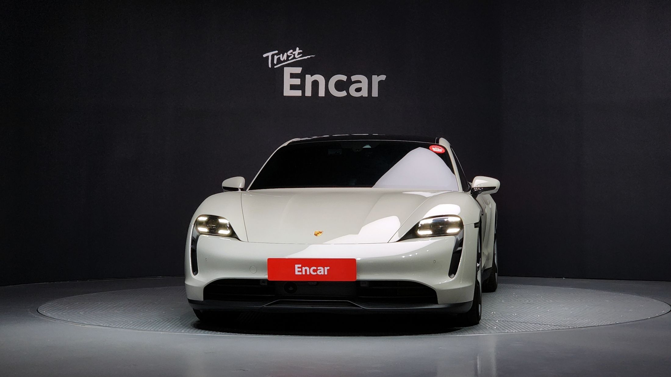 PORSCHE TAYCAN 2021
