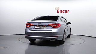HYUNDAI SONATA LF 2016