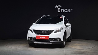 PEUGEOT 2008 2018