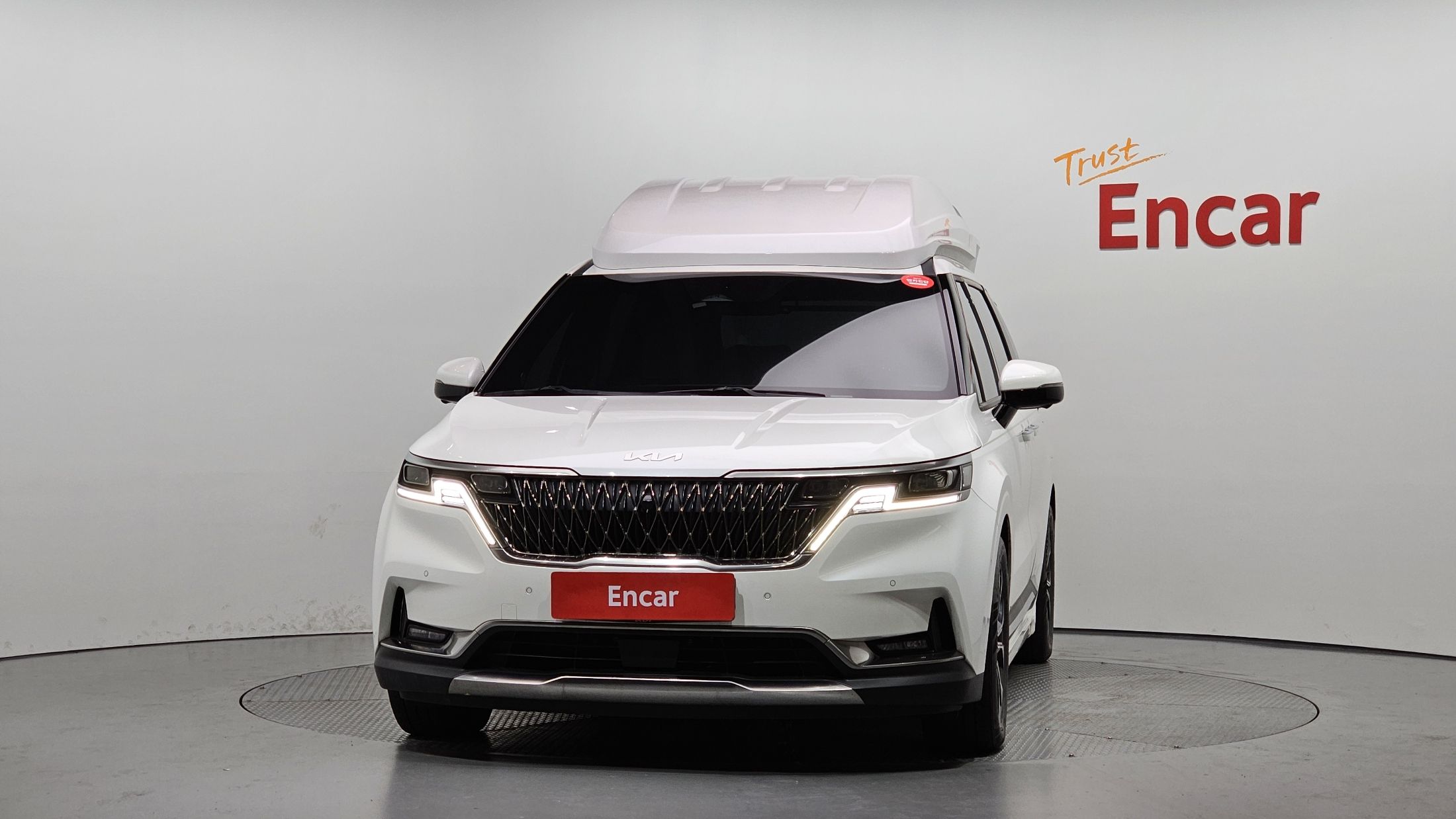 KIA CARNIVAL 2023