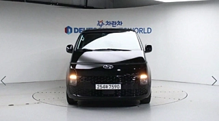 HYUNDAI STARIA  Tourer 9 Seater 2021