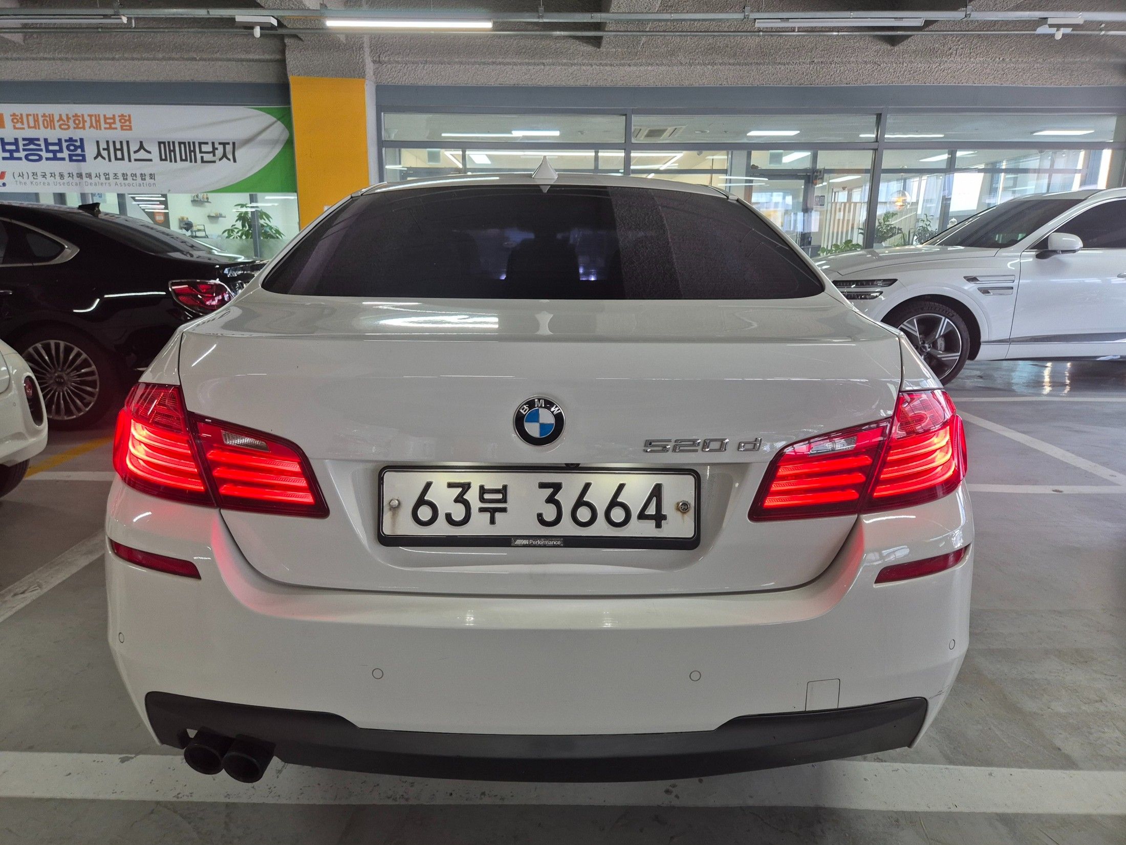 BMW 5-SERIES F10 2016