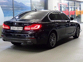 BMW 5-SERIES G30 2018