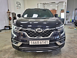 SAMSUNG QM6 2021