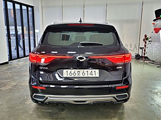 SAMSUNG QM6 2021