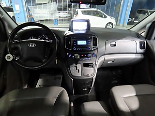 HYUNDAI STAREX GRAND 2016