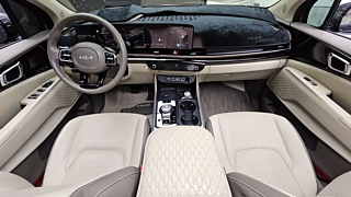 KIA CARNIVAL 2024