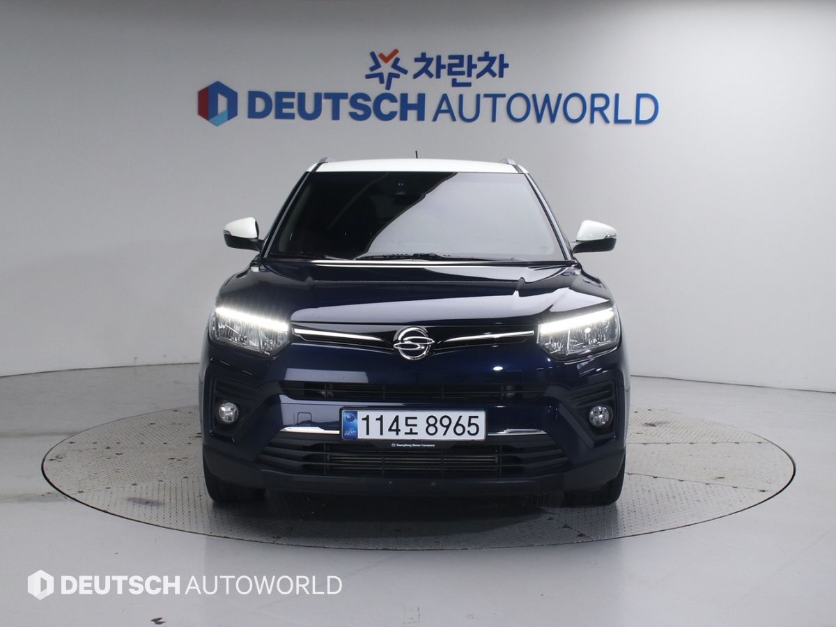 SSANGYONG TIVOLI VERY NEW 2021