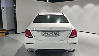 MERCEDES BENZ E-CLASS W213 2020