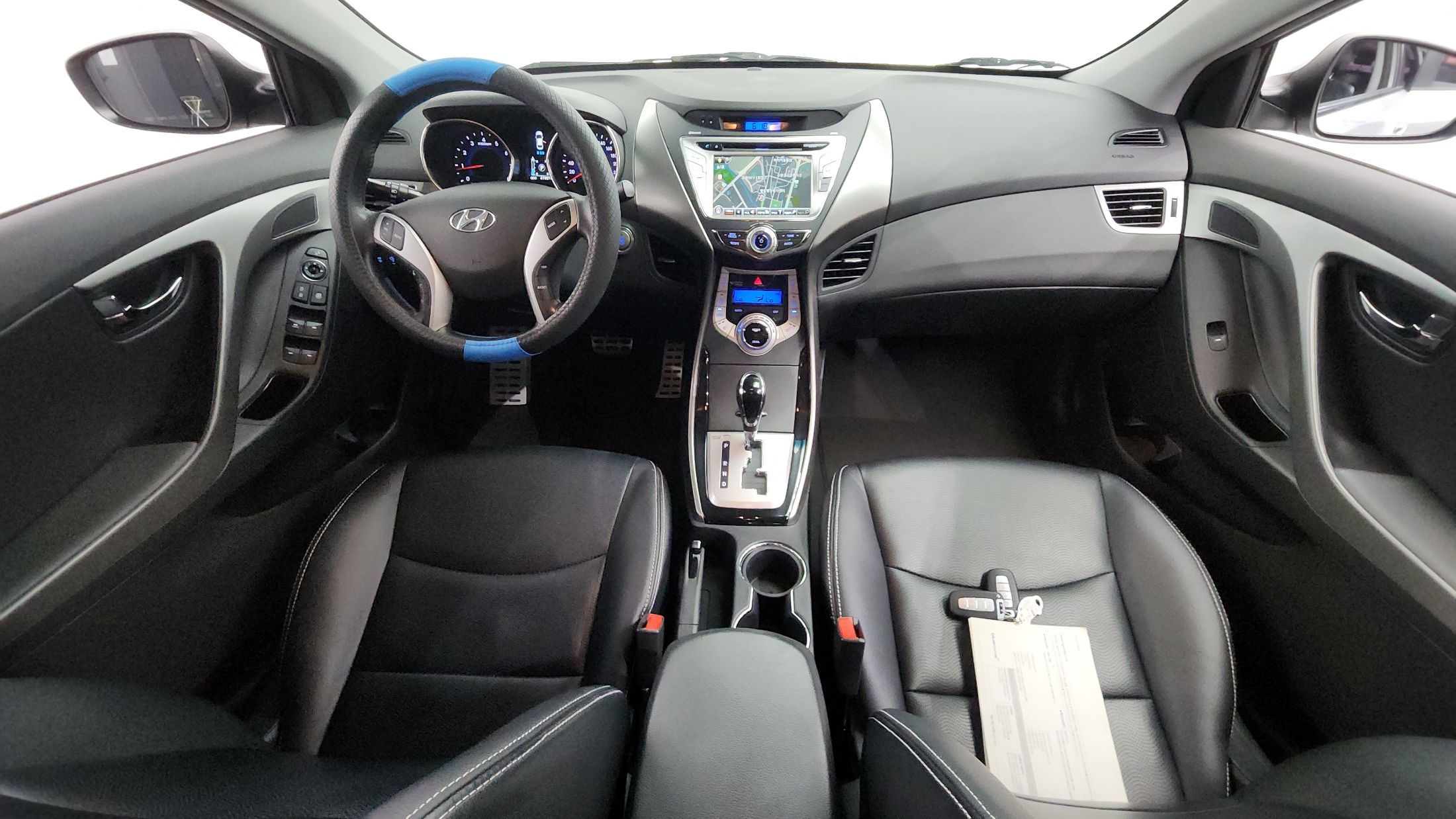 HYUNDAI AVANTE MD 2012