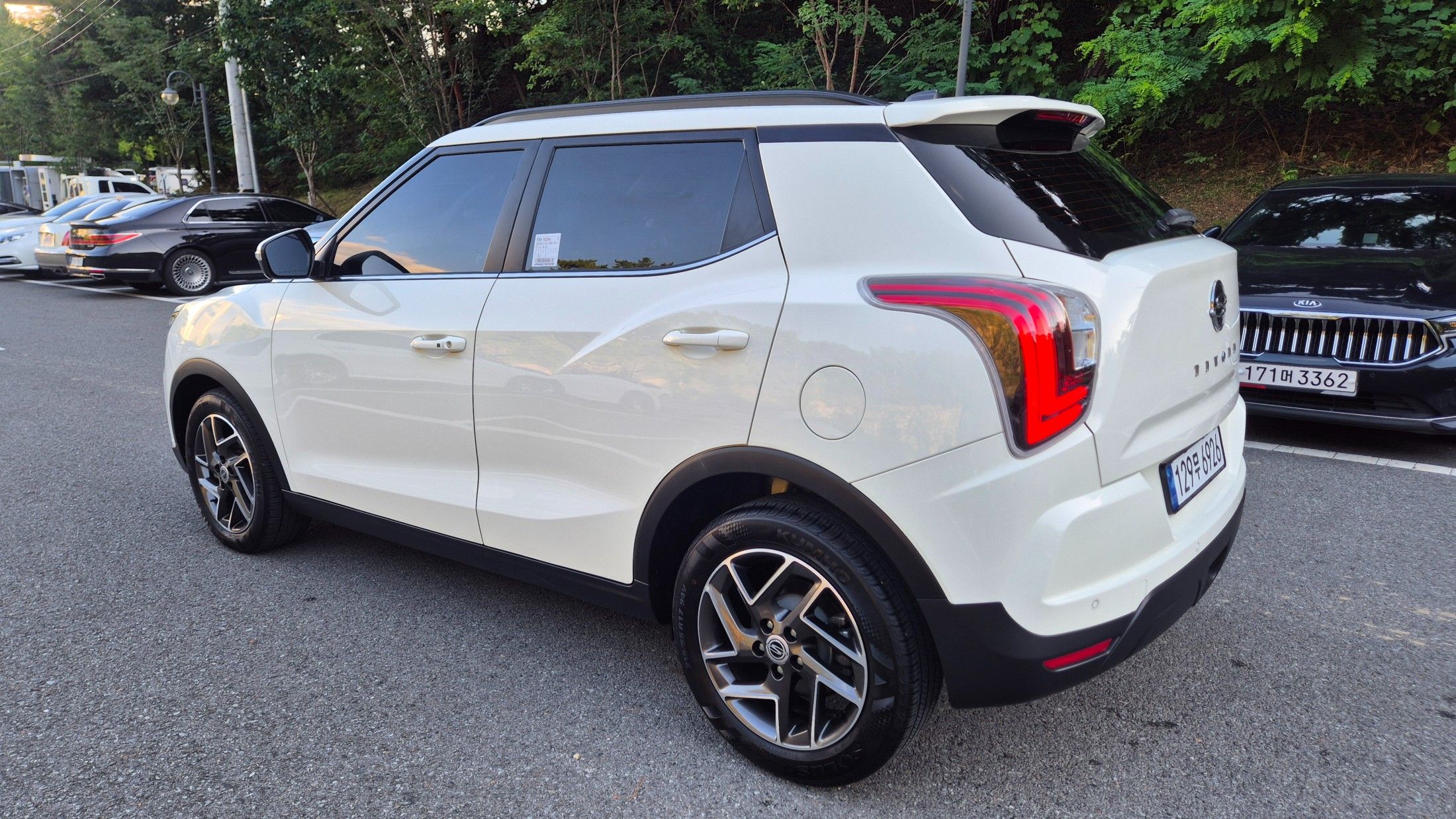 SSANGYONG TIVOLI VERY NEW 2022