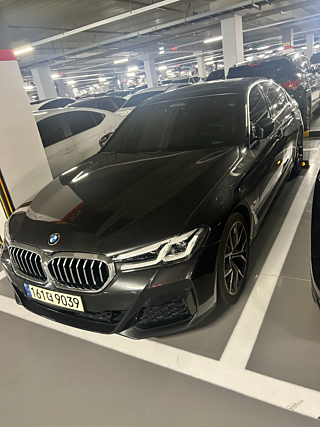 BMW 5-SERIES G30 2020