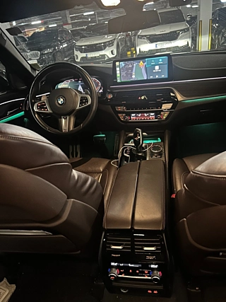 BMW 5-SERIES G30 2020
