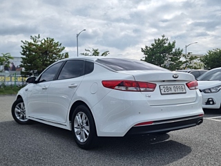 KIA K5 2016