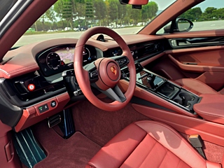 PORSCHE PANAMERA 972 2024