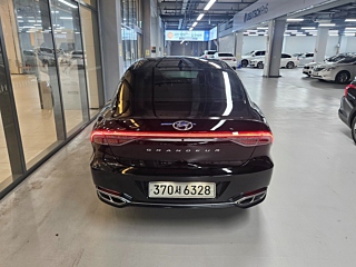 HYUNDAI GRANDEUR IG HYBRID 2021