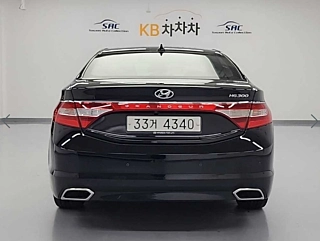 HYUNDAI GRANDEUR HG 2016