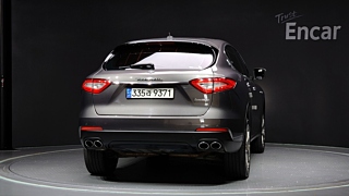 MASERATI LEVANTE 2017