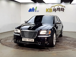 CHRYSLER 300C 2013