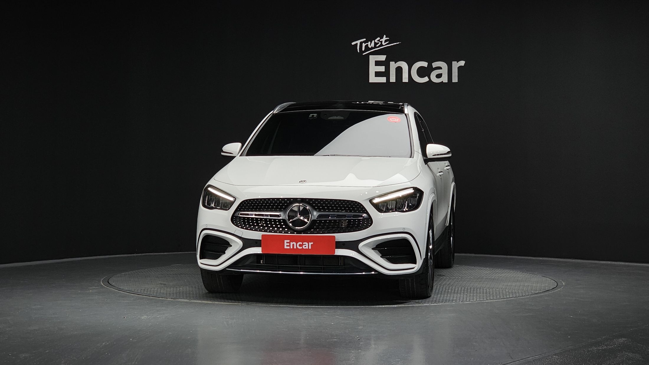 MERCEDES BENZ GLA-CLASS H247 2024