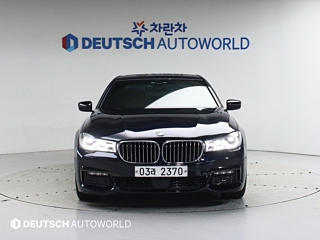 BMW 7-SERIES G11 2017