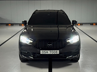 VOLVO XC60 2019