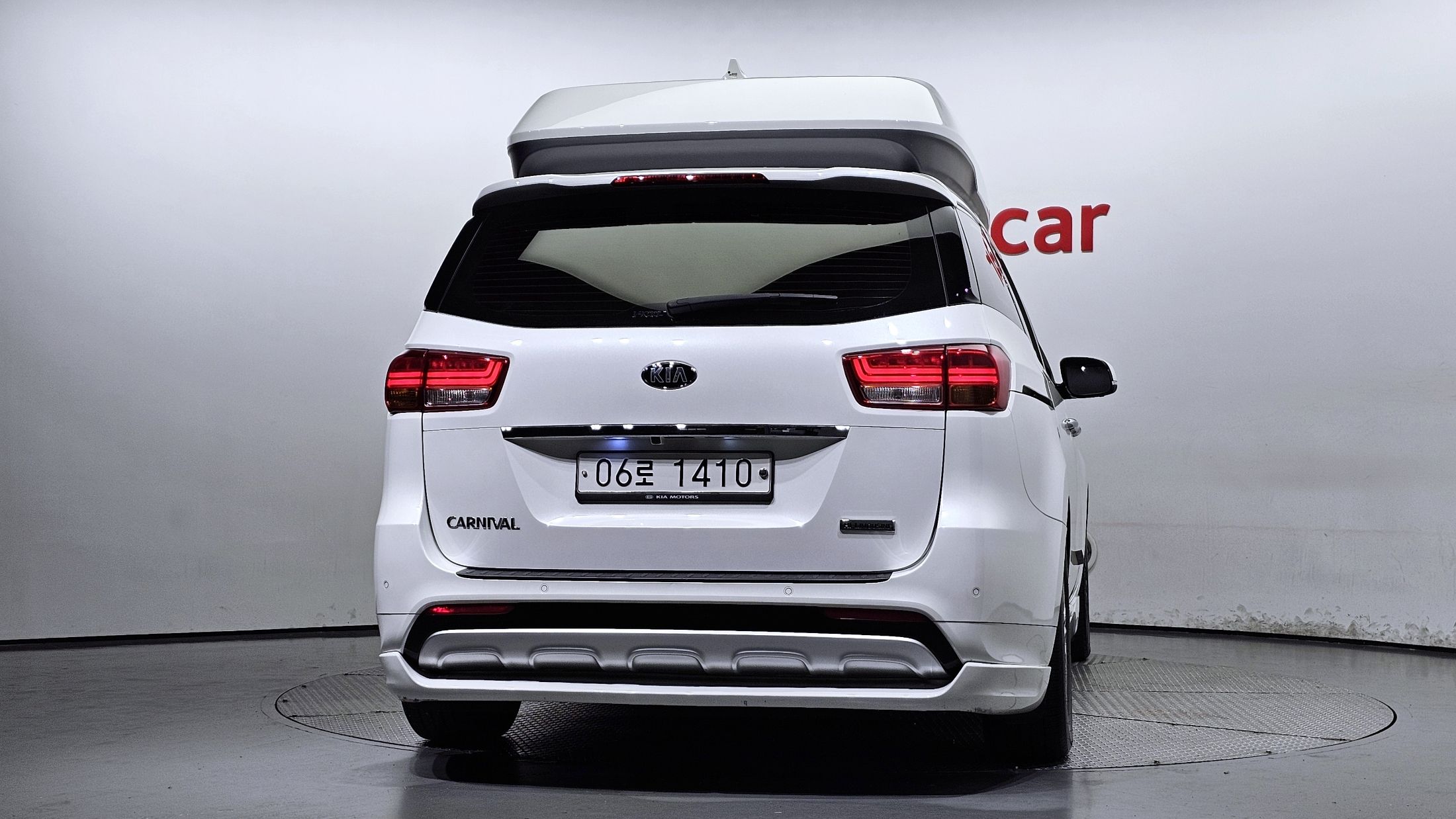 KIA CARNIVAL 2018